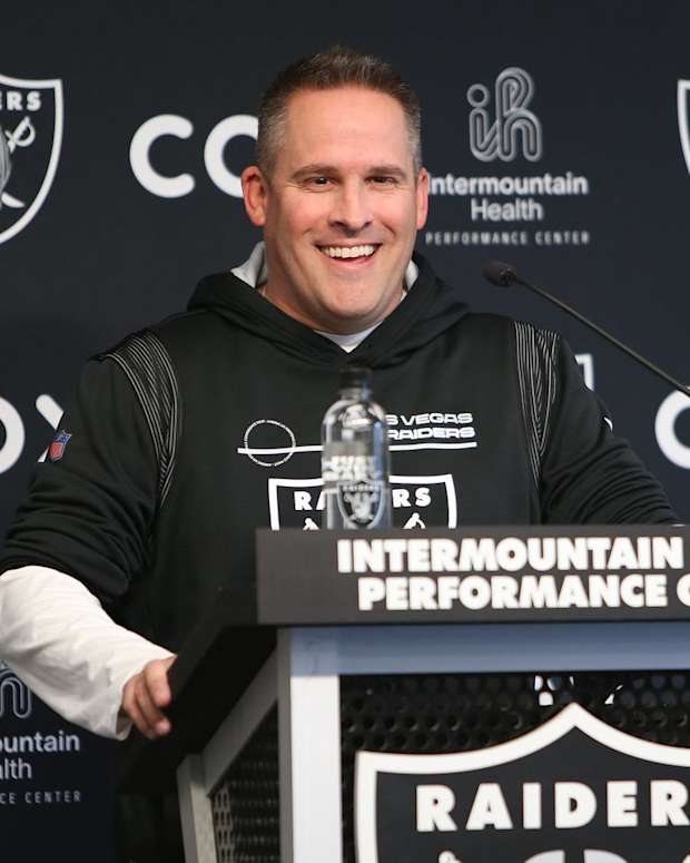 Josh McDaniels OTA One 23.jfif